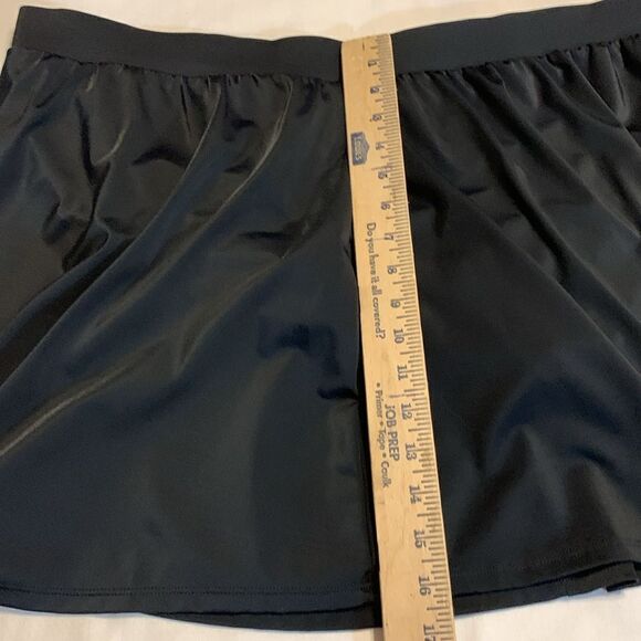 Size 26W one piece black swim skirt with built in panty. NEW - Picture 6 of 8